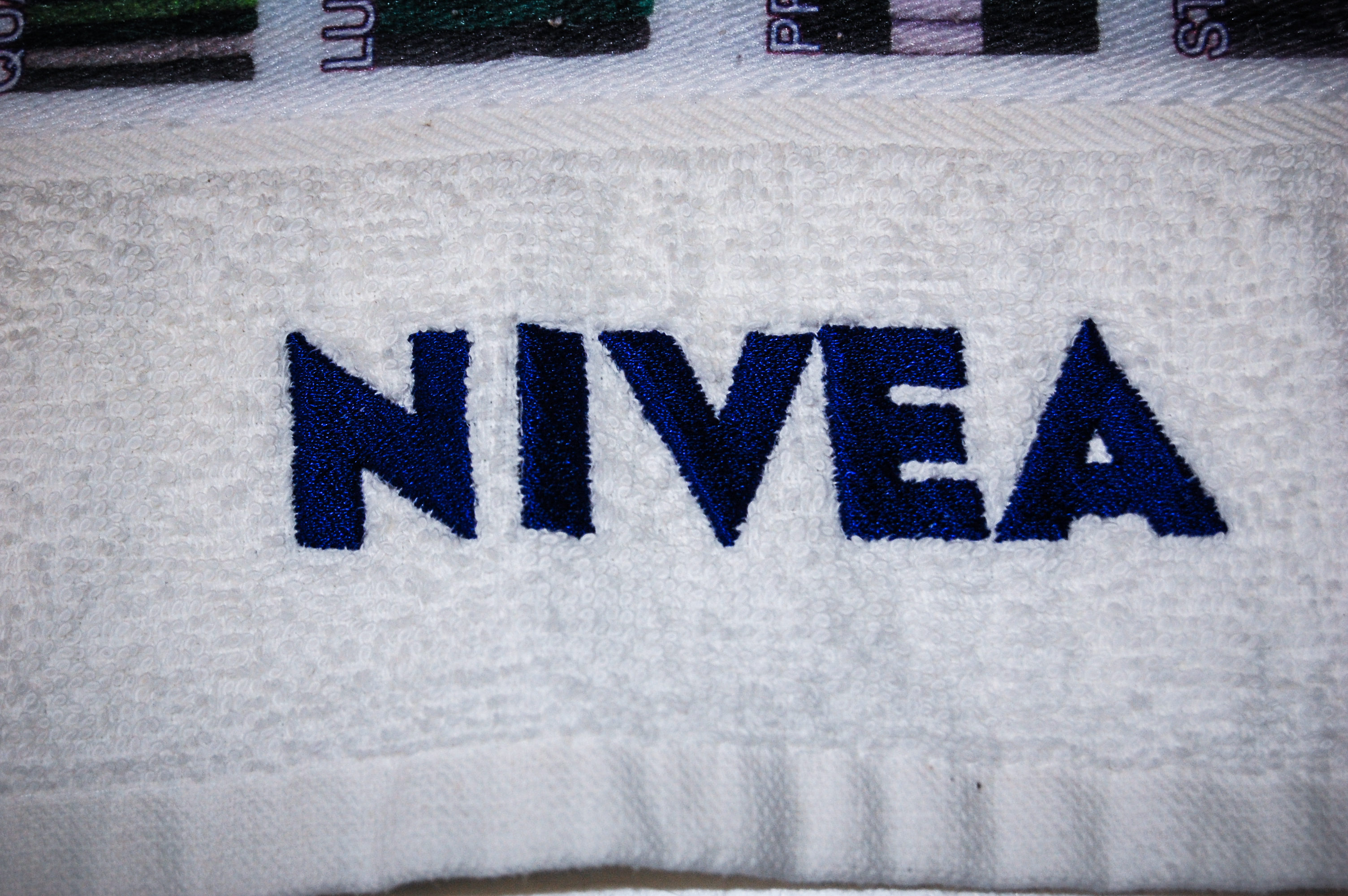 haft komputerowy na ręczniku